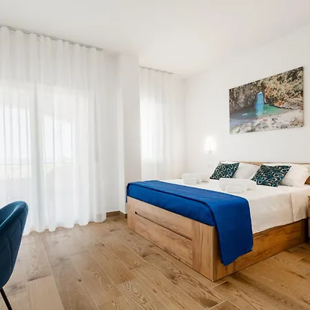 Dimora Dei Cedri 3*