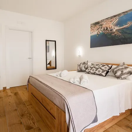 Dimora Dei Cedri 3*